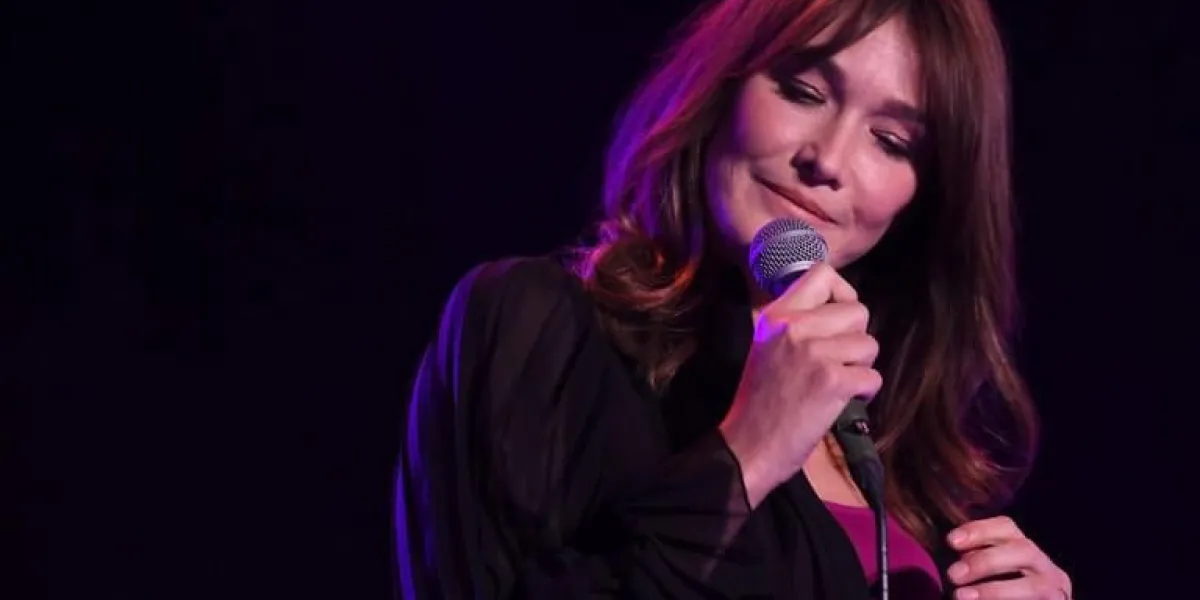 fichiers divertissement nous italie france musique bruni