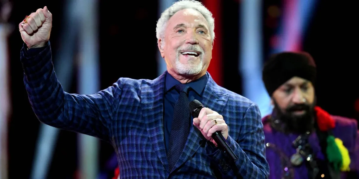 queen elizabeth birthday concert - london