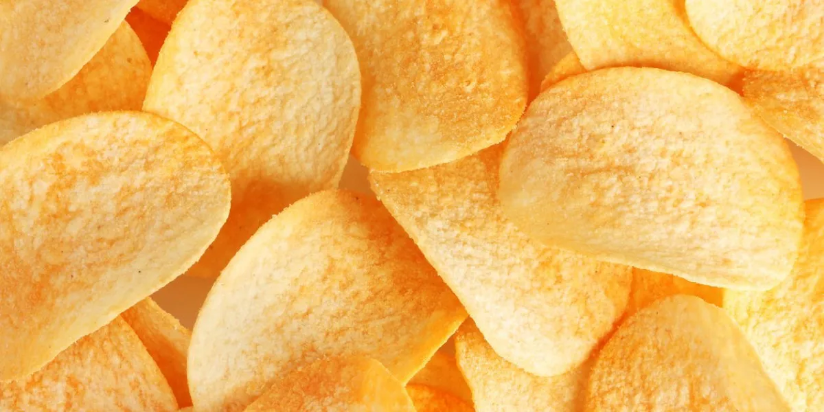 délicieuses chips de pommes de terre closeup