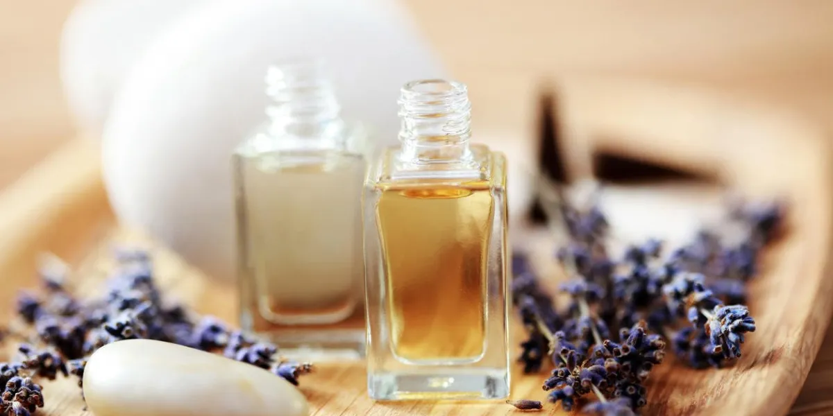 huile d'aromathérapie lavande - soin de beauté