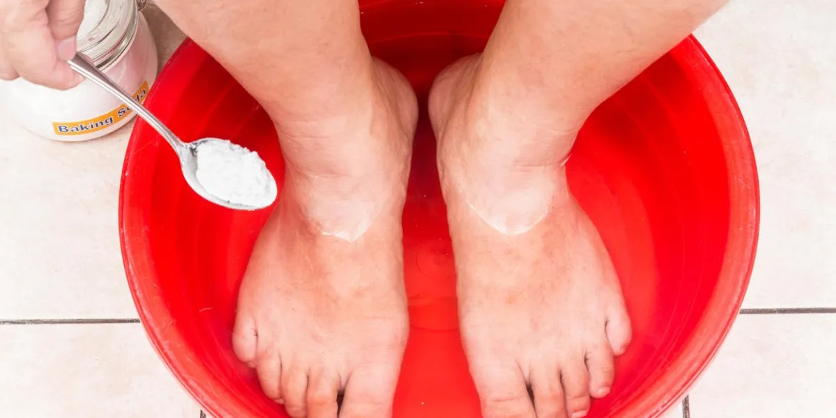 baking soda being used as feet bath at home