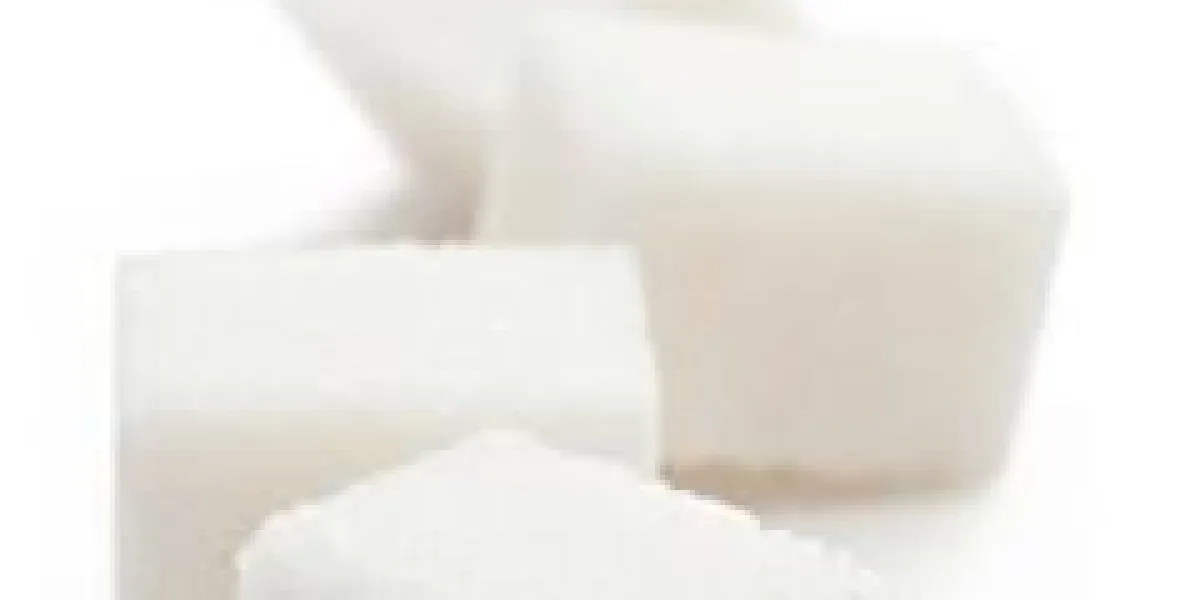 cubes de sucre sur le fond blanc